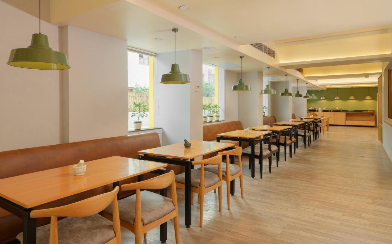 Bloom Hotel - Sector 62 Noida Kültér fotó