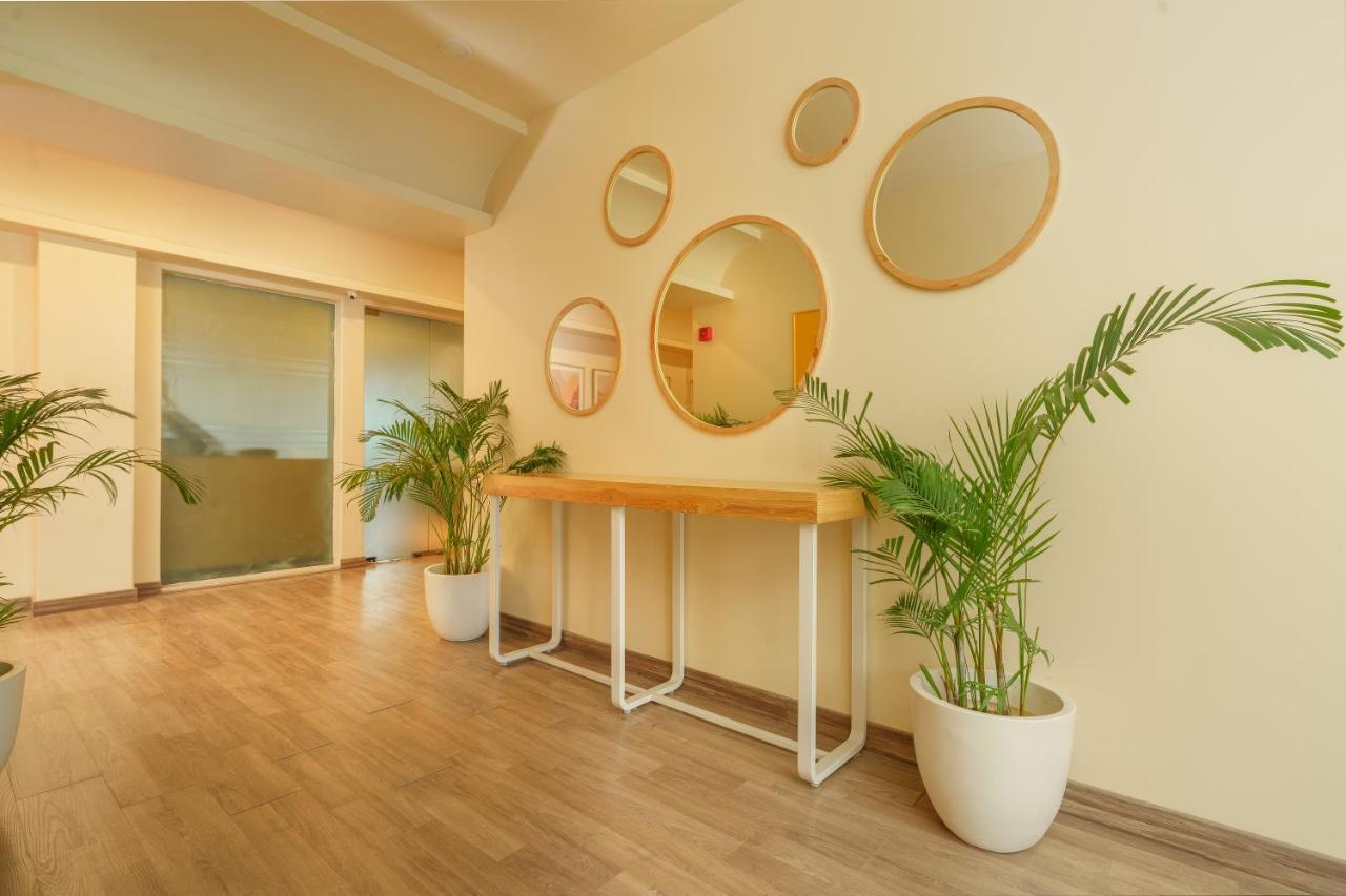 Bloom Hotel - Sector 62 Noida Kültér fotó