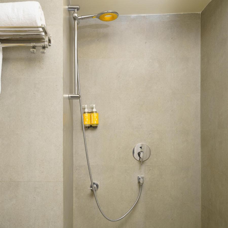 Bloom Hotel - Sector 62 Noida Kültér fotó